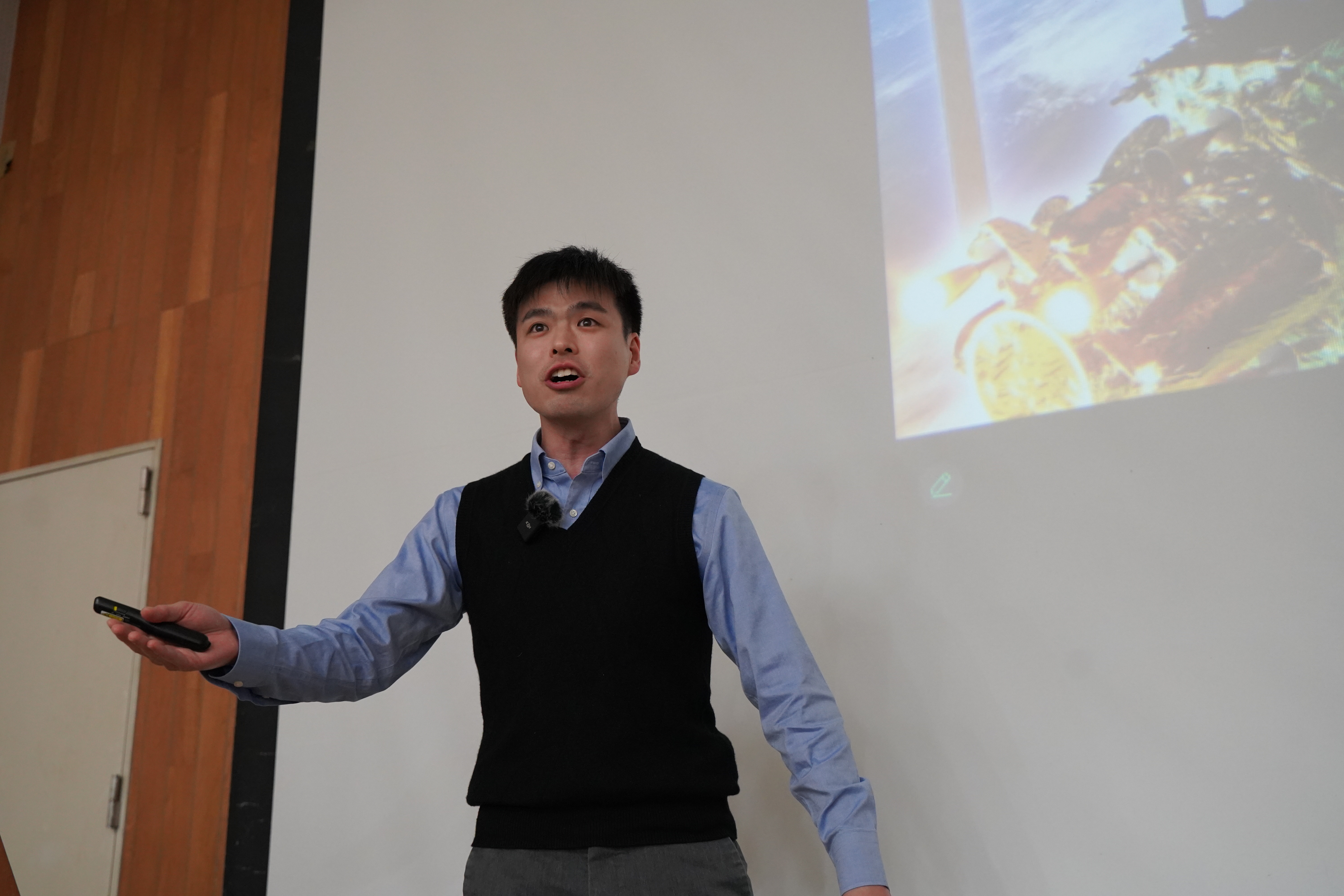 学生生活について (電気系OB/JAXA 宇佐美先生)